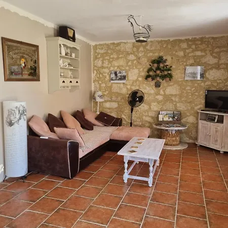 Holiday home Boubee